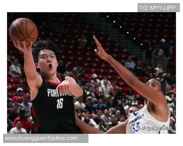 键盘侠杨瀚森与姚明书豪遭遇不公埃迪被调戏愤怒反击引发热议